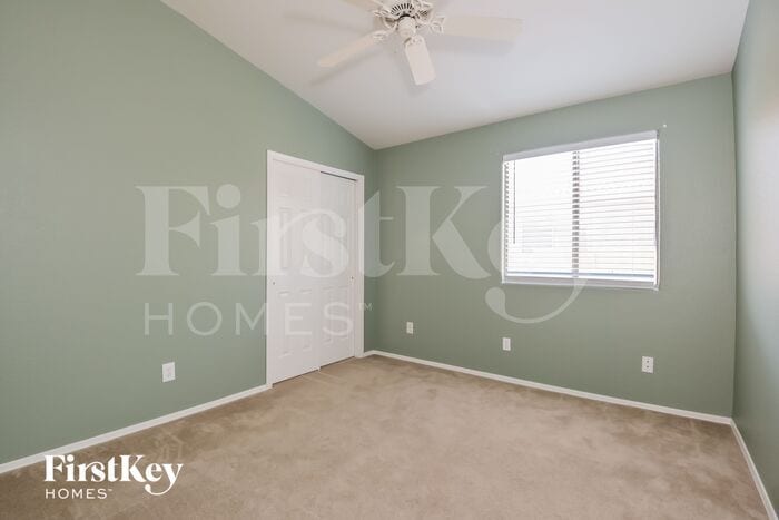 Building Photo - 6951 W Red Rock Dr