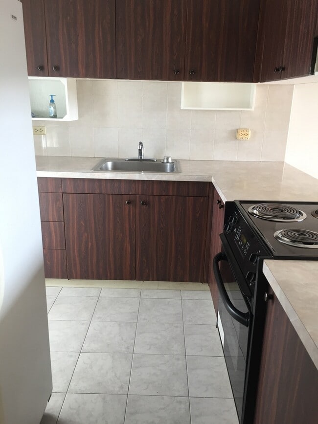 Building Photo - 5210 Likini St