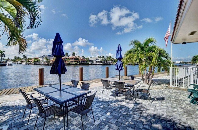 Building Photo - 3114 S Ocean Blvd