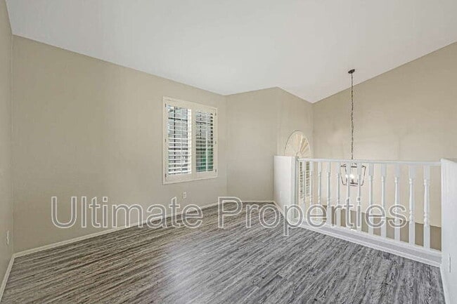 Building Photo - 5267 W Angela Dr