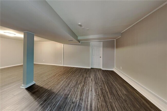Building Photo - 5220 Highland Trail