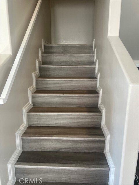 Building Photo - 1633 E 45th St