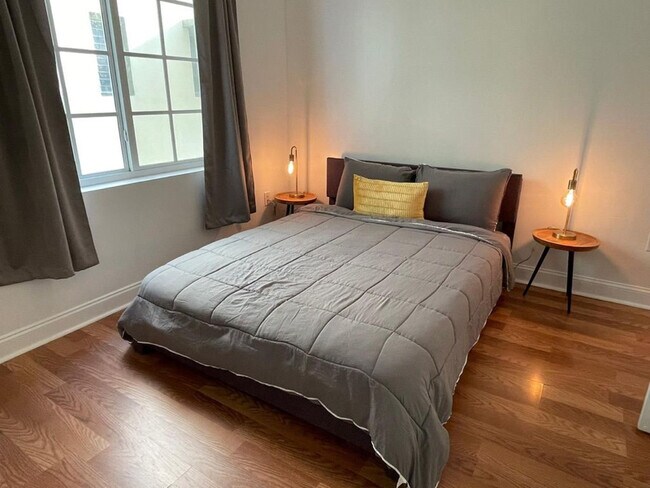 Building Photo - 1500 Meridian Ave