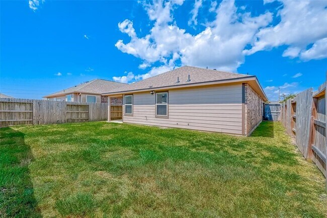 Building Photo - 2206 Mirror Ridge Ct