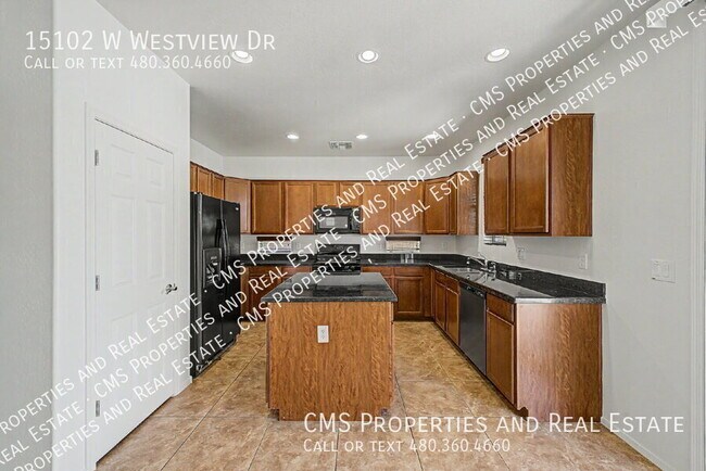 Building Photo - 15102 W Westview Dr