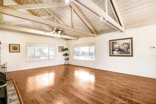 Building Photo - 10818 Hillside Rd