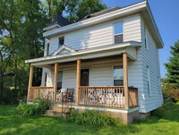 Building Photo - Wiebe - Third
