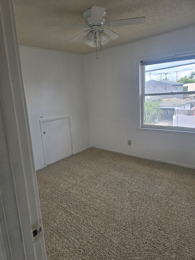 Building Photo - 2 Bed 1 Bath in North Park