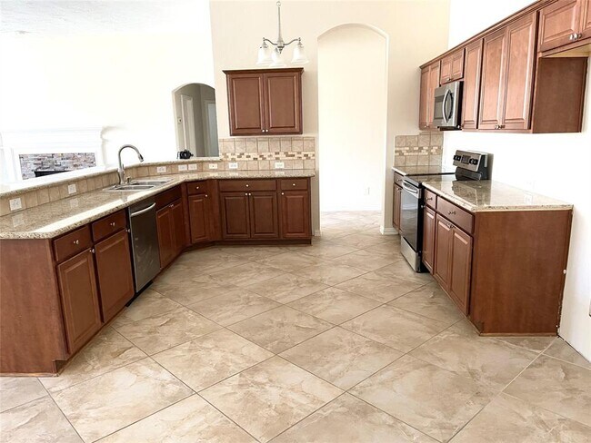 Building Photo - 7418 Parkcross Pl