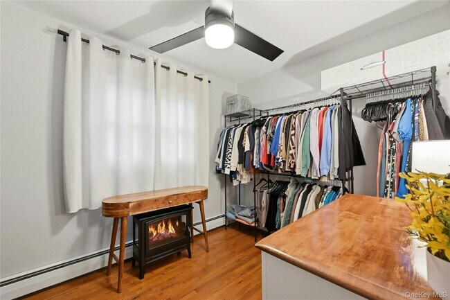 Building Photo - 38 Ormond Ave