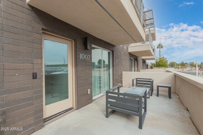 Building Photo - 7550 E Osborn Rd