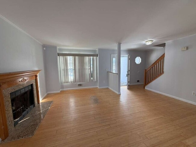 Building Photo - 1 Sunnydale Ct