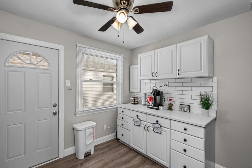 Building Photo - 6620 Wise Ave