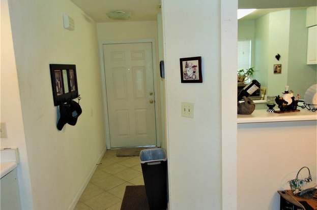 Building Photo - 2020 Mesquite Ln