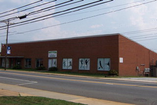 Primary Photo - 107 W Main St