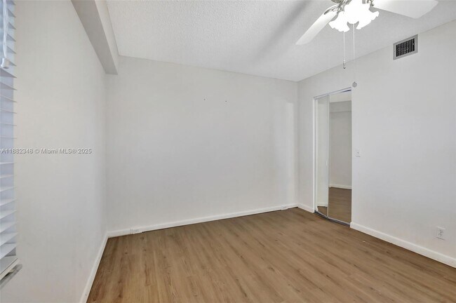 Building Photo - 1201 SW 128th Terrace