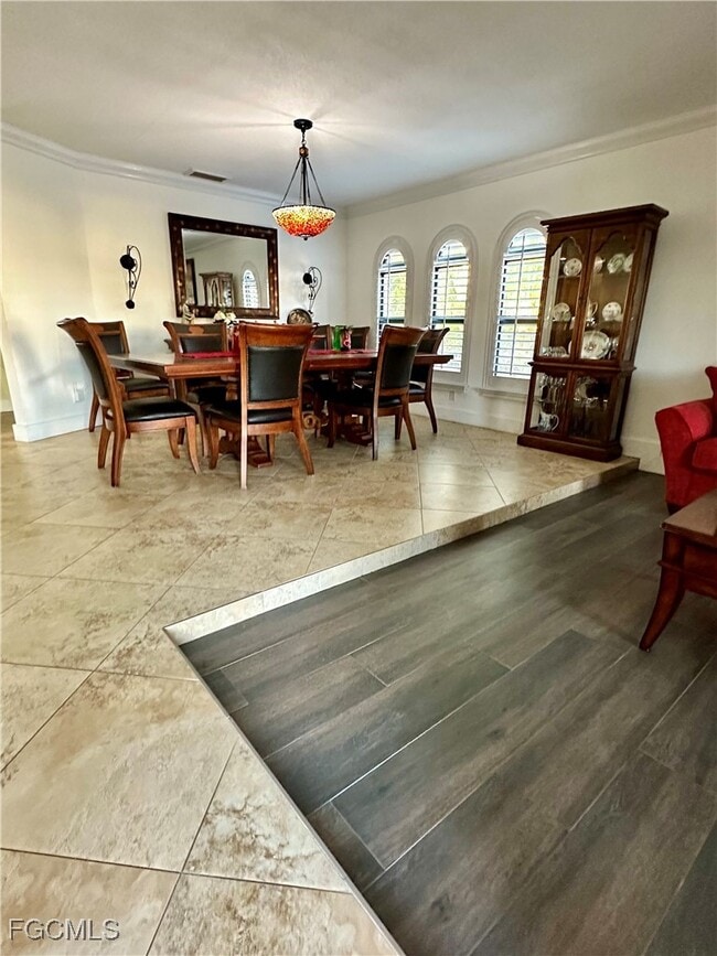 Building Photo - 3766 SE 6th Ave