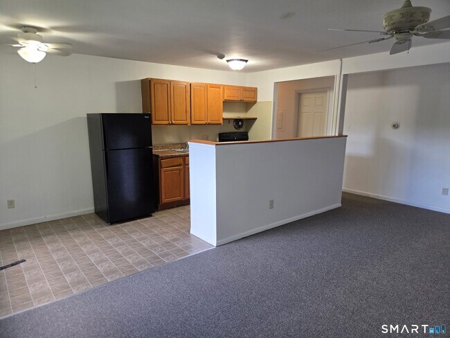Building Photo - 36 Sigwin Dr