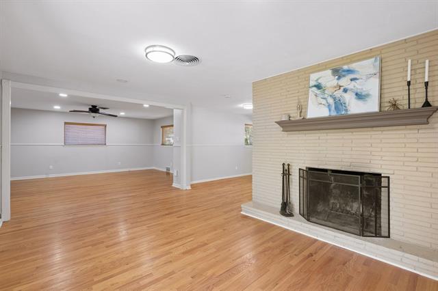 Building Photo - 3605 Jeanette Dr