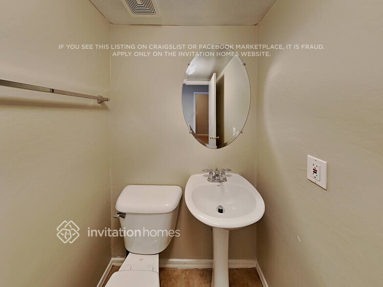 Building Photo - 6629 W Hayes St