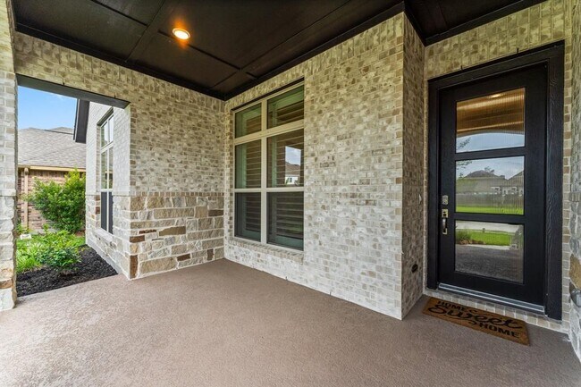 Building Photo - 32336 Noble Crk Dr