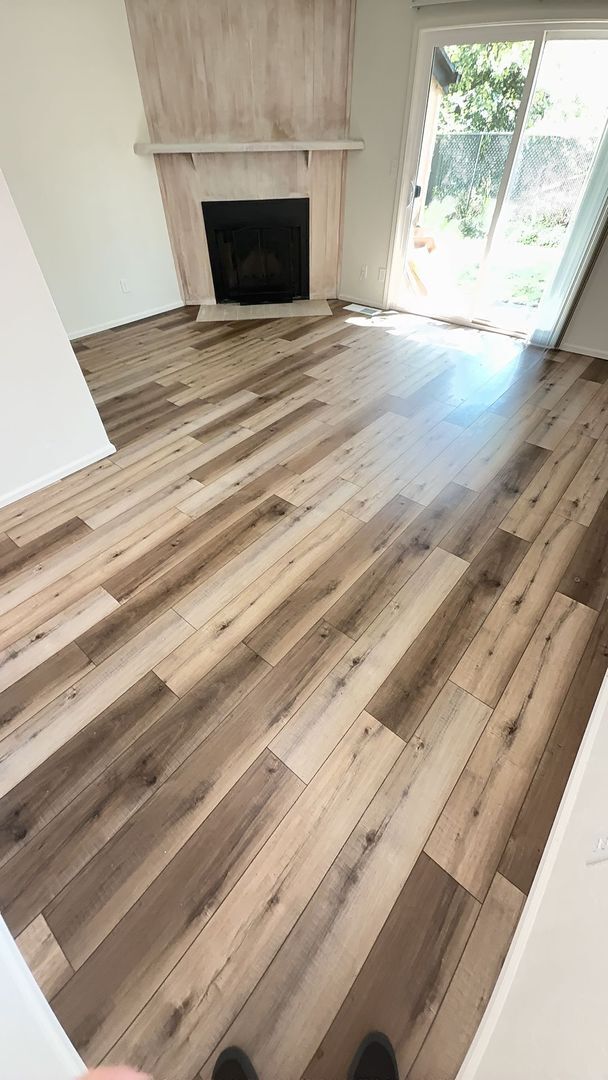 Building Photo - 2 Bed, 1.5 Bath Condo in The W. Eugene Nei...