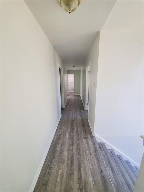 Building Photo - 8716 Clearbrook Trail