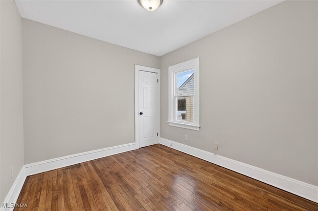 Building Photo - 10608 Wadsworth Ave