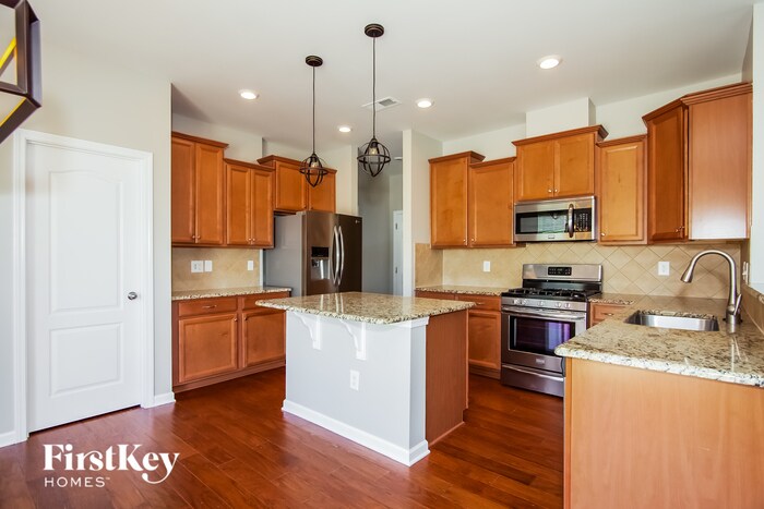 Building Photo - 2516 Wellshire Ct