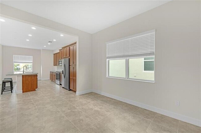 Building Photo - 14965 RedCove Pl