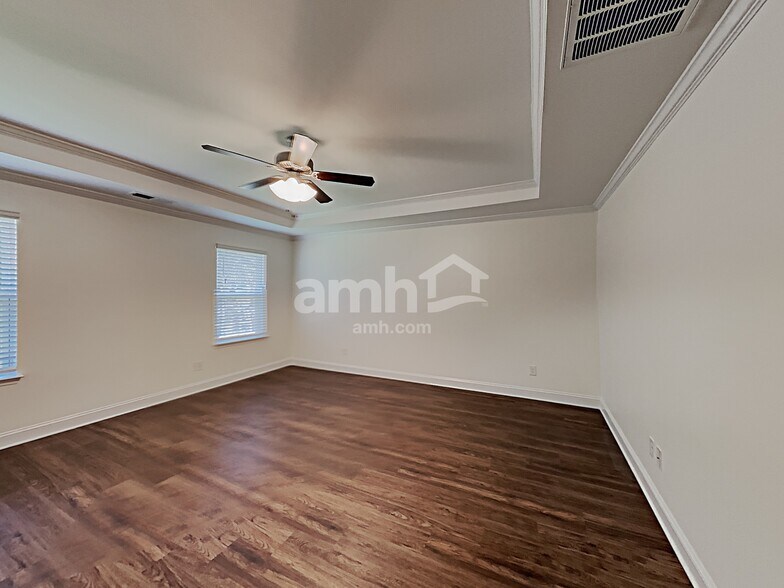 Building Photo - 12030 Riley Nicholes Wy