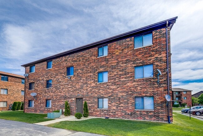 Building Photo - 15706 Peggy Ln