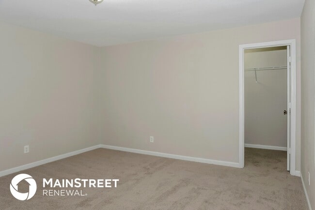 Building Photo - 141 Wethersfield Dr