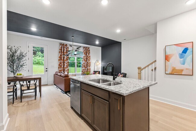 Building Photo - 9164 Ivy Stone Way