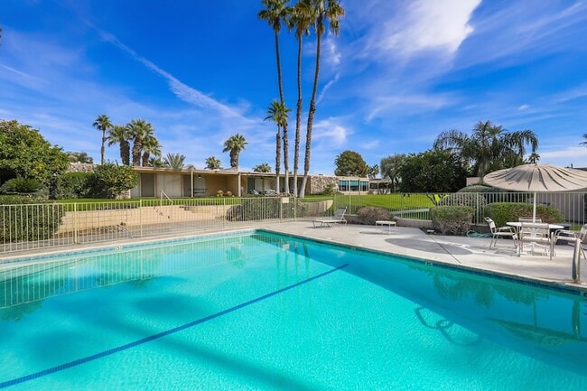 Building Photo - 42505 Adams St