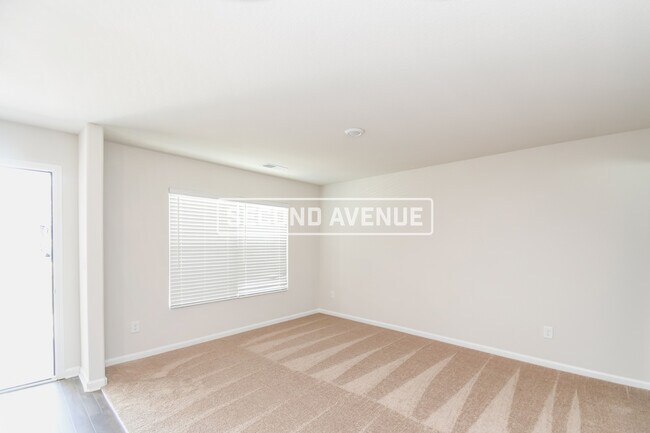 Building Photo - 1455 Native Gdn Rd