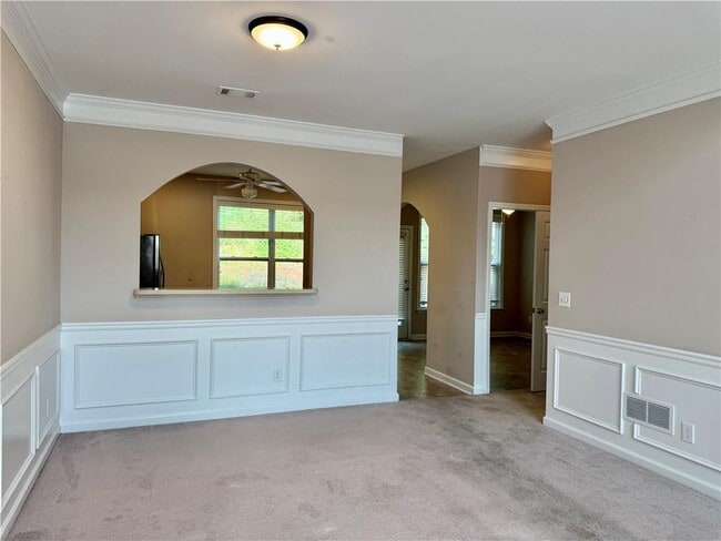 Building Photo - 484 Grayson Way