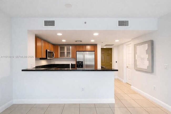 Building Photo - 610 Clematis St