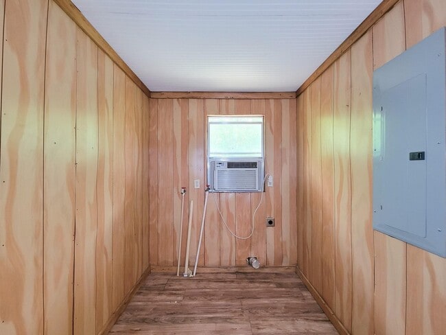Building Photo - 20272 Forest Woods Ln