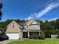 Building Photo - 1721 Fox Ridge Ct