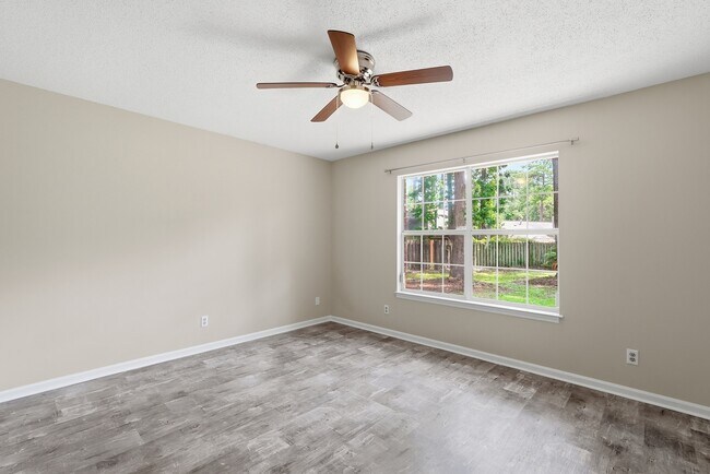 Building Photo - Sagebrush