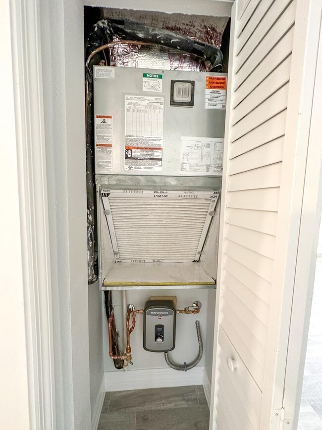 Building Photo - 1319 Douglass Ave