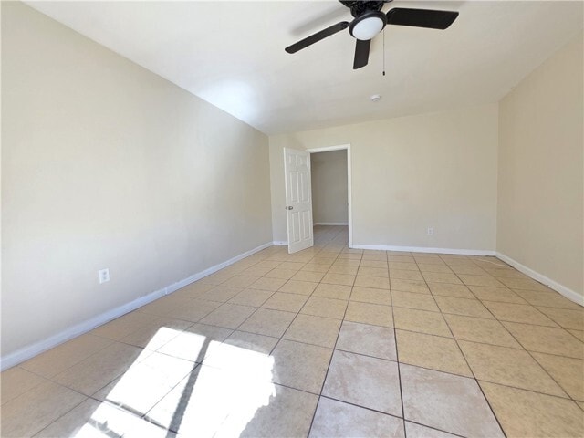 Building Photo - 6951 Garden Dr