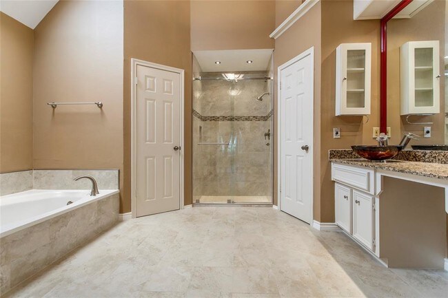 Building Photo - 14718 Stanbridge Dr