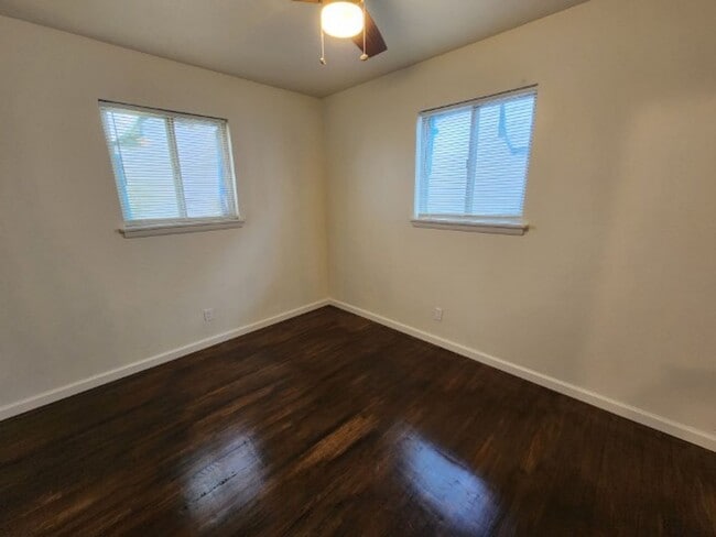 Building Photo - 1715 Doctor M.L.K. Jr Dr