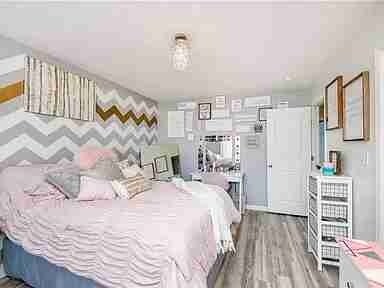 Building Photo - 8125 Lomas Pass