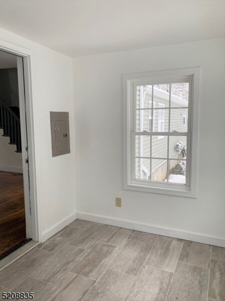 Building Photo - 6 Cork Hill Rd