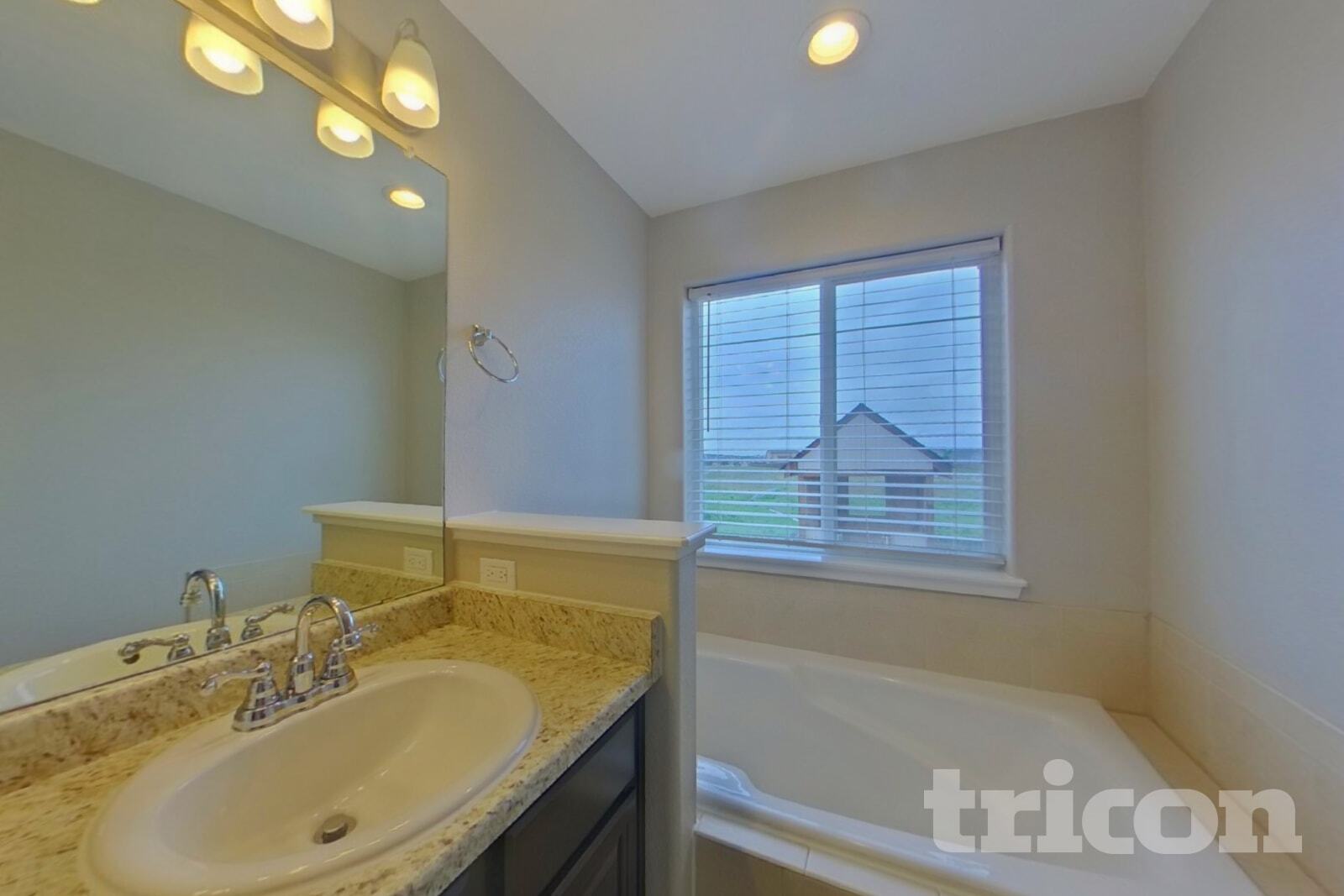 Building Photo - 6748 Lamine Dr