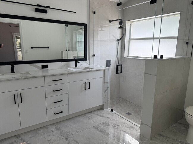 Building Photo - 8150 Mystic Harbor Cir