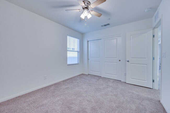 Building Photo - New House!!! Inspirada!!! Across from future Community Pool/Park!!! Tankless water heater!!